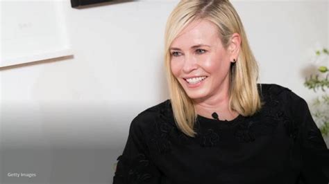 Chelsea Handler, 46, skis naked, shares inspiring birthday。